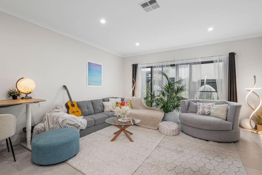 9a Taunton Pde, Christies Beach, SA 5165