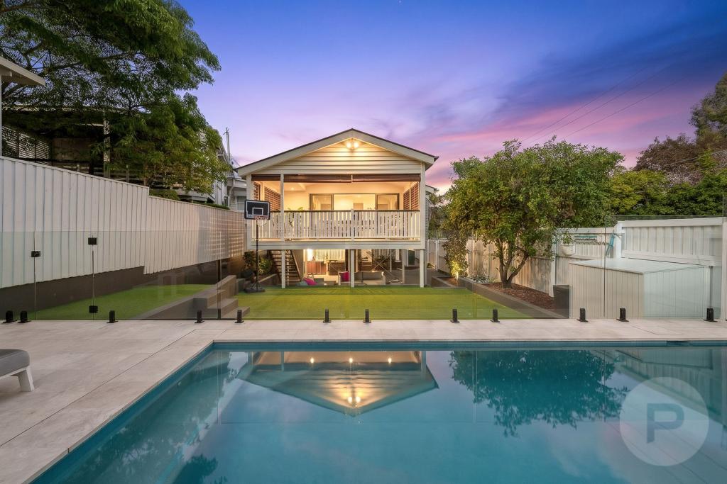 90 Arthur Tce, Red Hill, QLD 4059