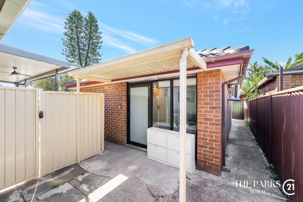 26a Barker St, Bossley Park, NSW 2176