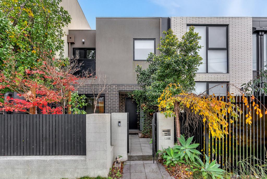 135e Mcdonald St, Mordialloc, VIC 3195