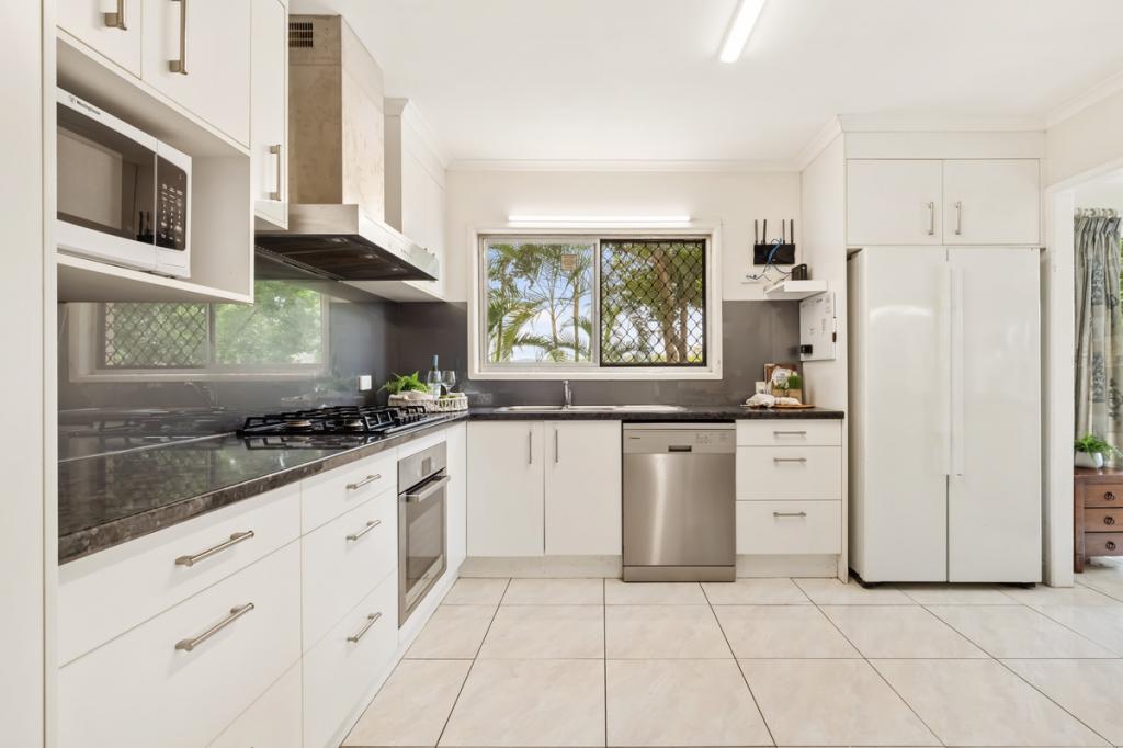 29 Bimbadeen Dr, Loganholme, QLD 4129