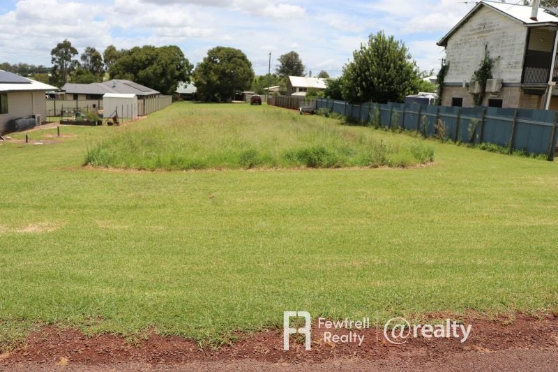 13 Gibson St, Tingoora, QLD 4608