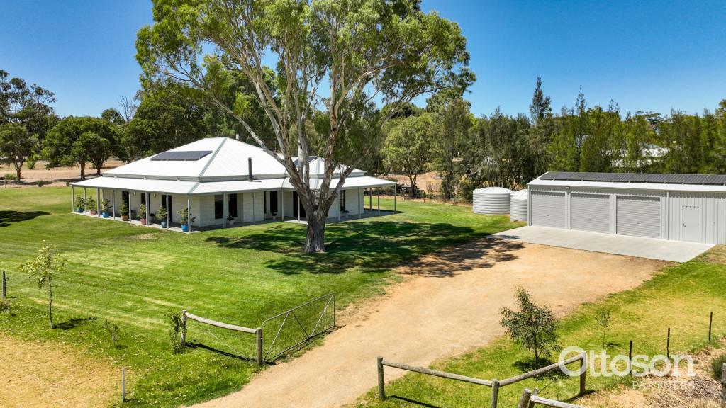 202 GORDON ST, NARACOORTE, SA 5271