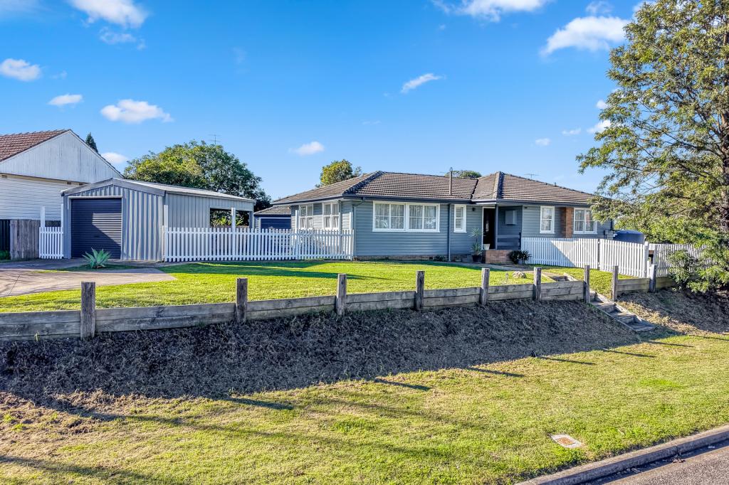 3 Neville St, Rutherford, NSW 2320