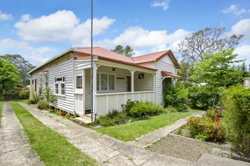 24 Page St, Moruya, NSW 2537