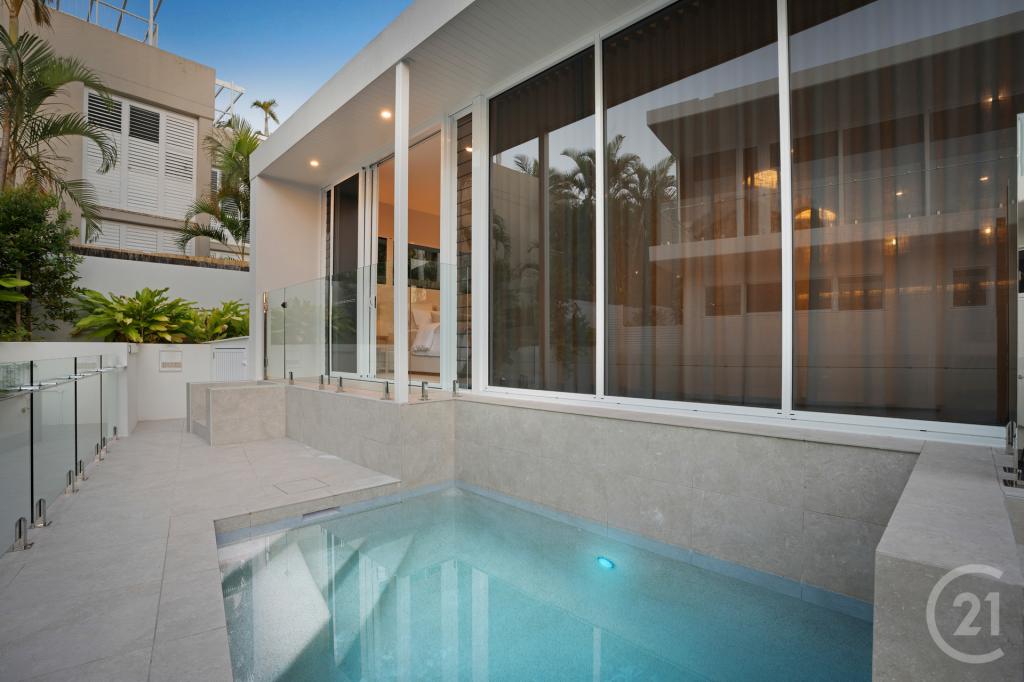 2 & 5/24 Katharina St, Noosa Heads, QLD 4567
