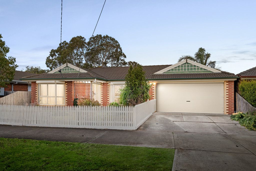 136 Rosella Ave, Werribee, VIC 3030