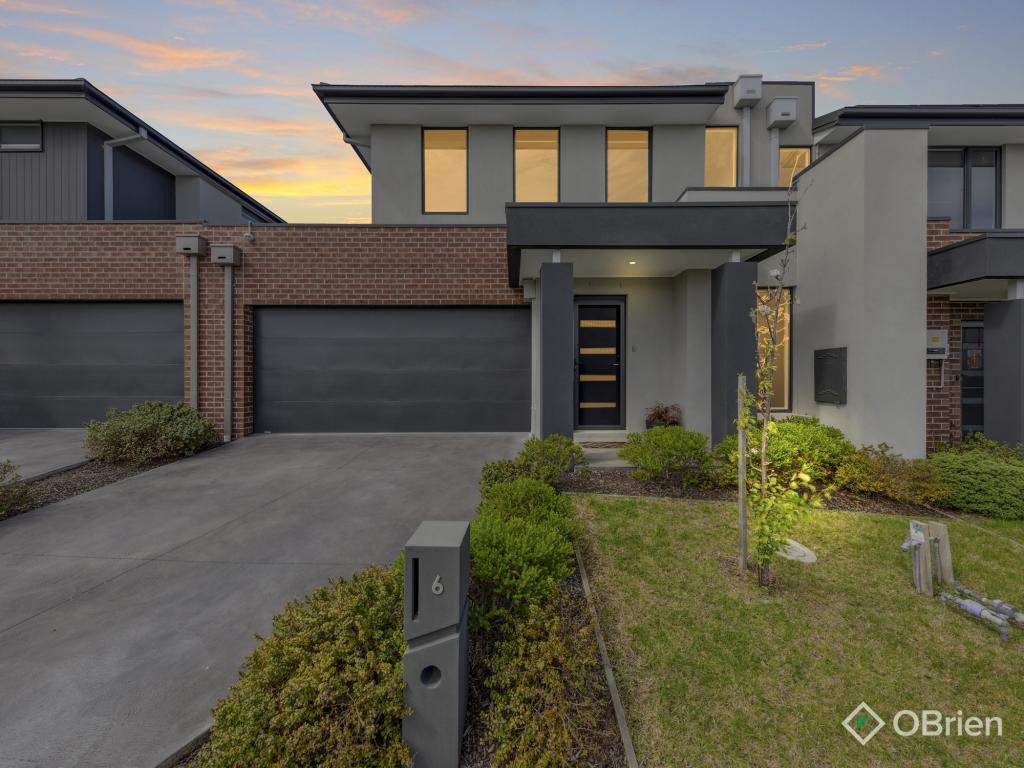 6 Portia Cct, Clyde North, VIC 3978