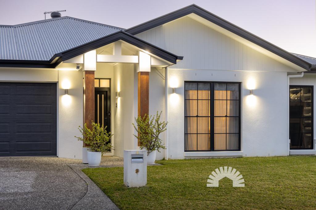 2 STUNNING CRES, NARANGBA, QLD 4504