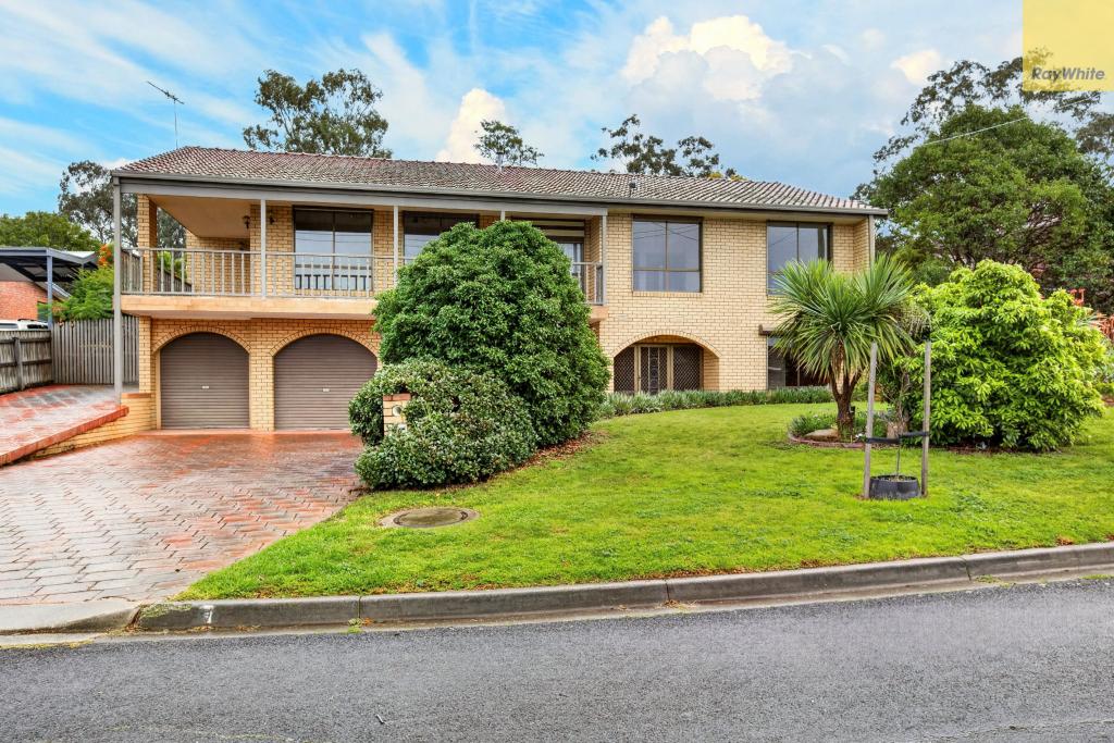 7 Margaret Dr, Bacchus Marsh, VIC 3340