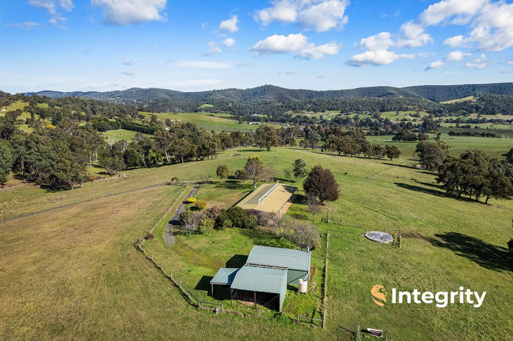 159 Willow Bend Dr, Steels Creek, VIC 3775