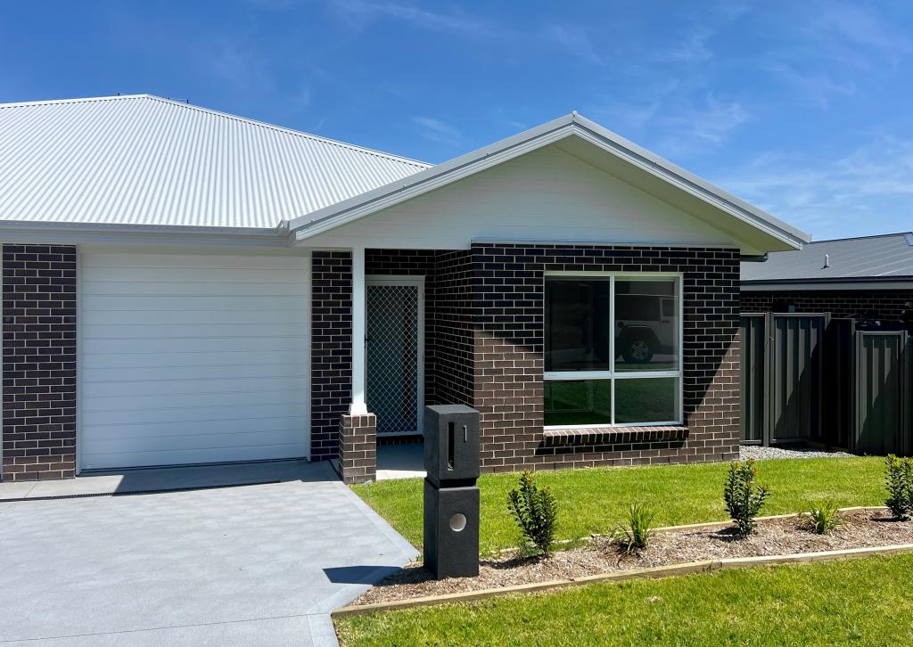 1 MACKILLOP DR, MORISSET, NSW 2264