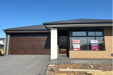 11 POLLEN RD, TARNEIT, VIC 3029