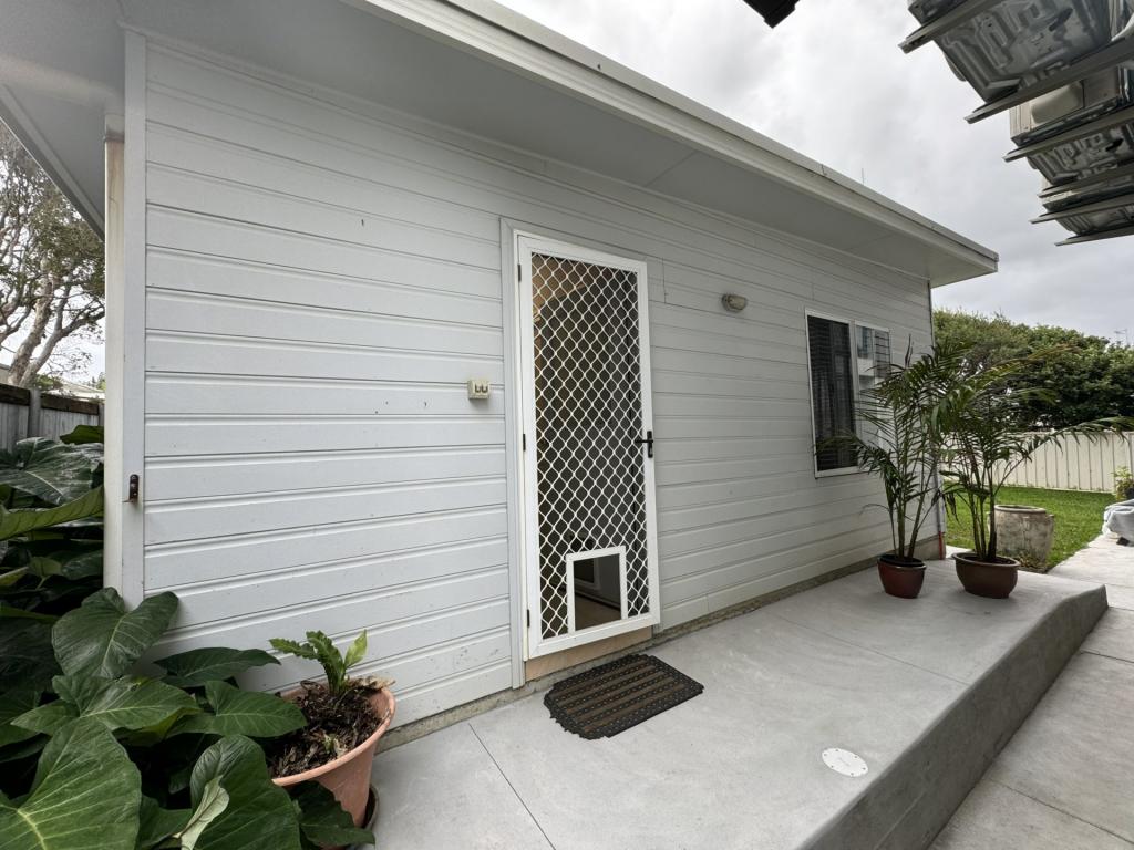 5a Ungala Rd, Old Bar, NSW 2430