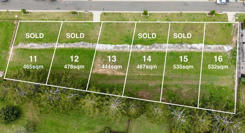 16 Missouri Cres, Bridgeman Downs, QLD 4035