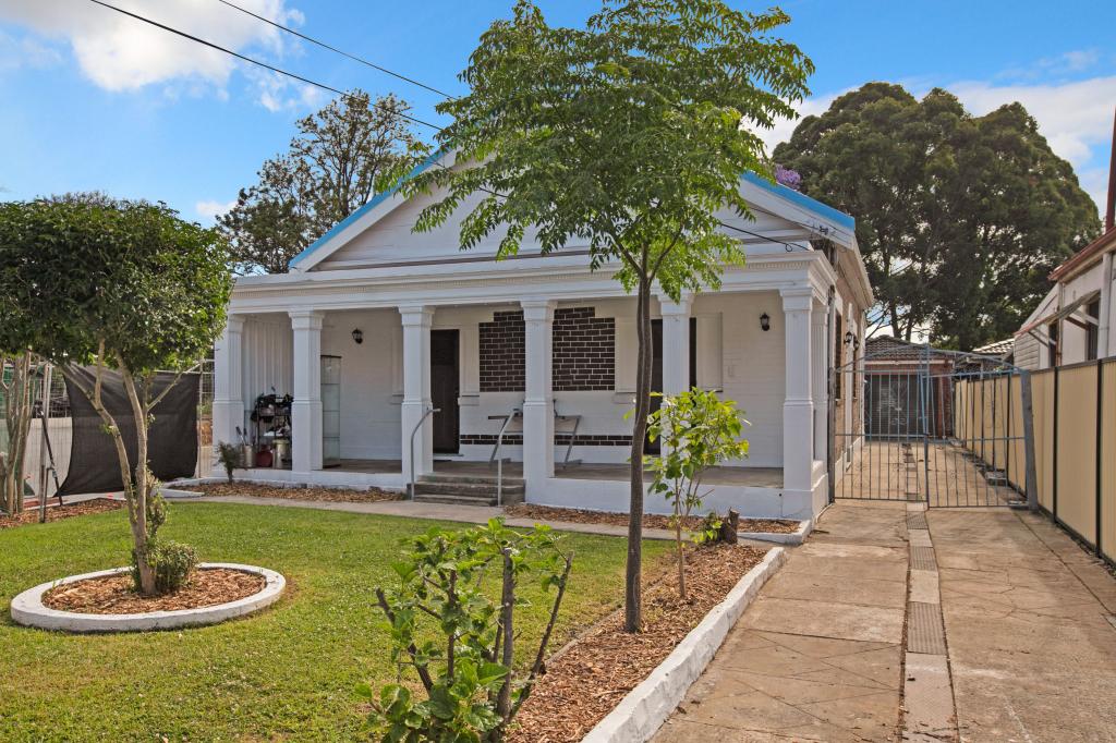 60 Fifth Ave, Campsie, NSW 2194