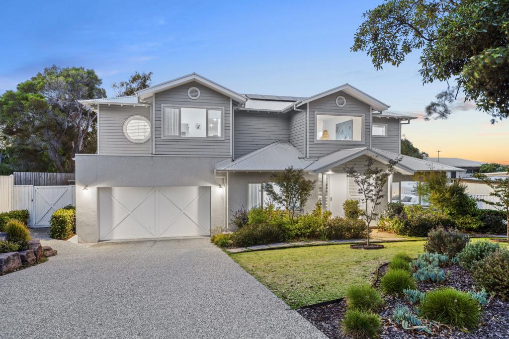 24 Clarendon St, Dromana, VIC 3936