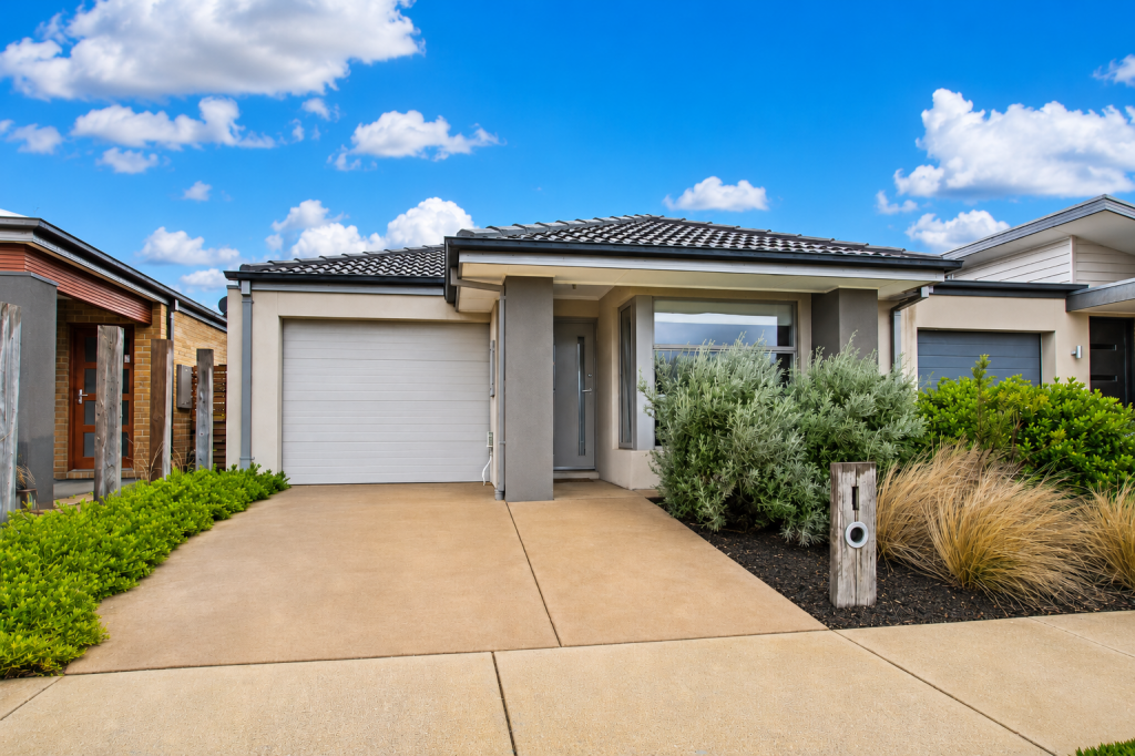 14 Eaton Rd, Mount Duneed, VIC 3217