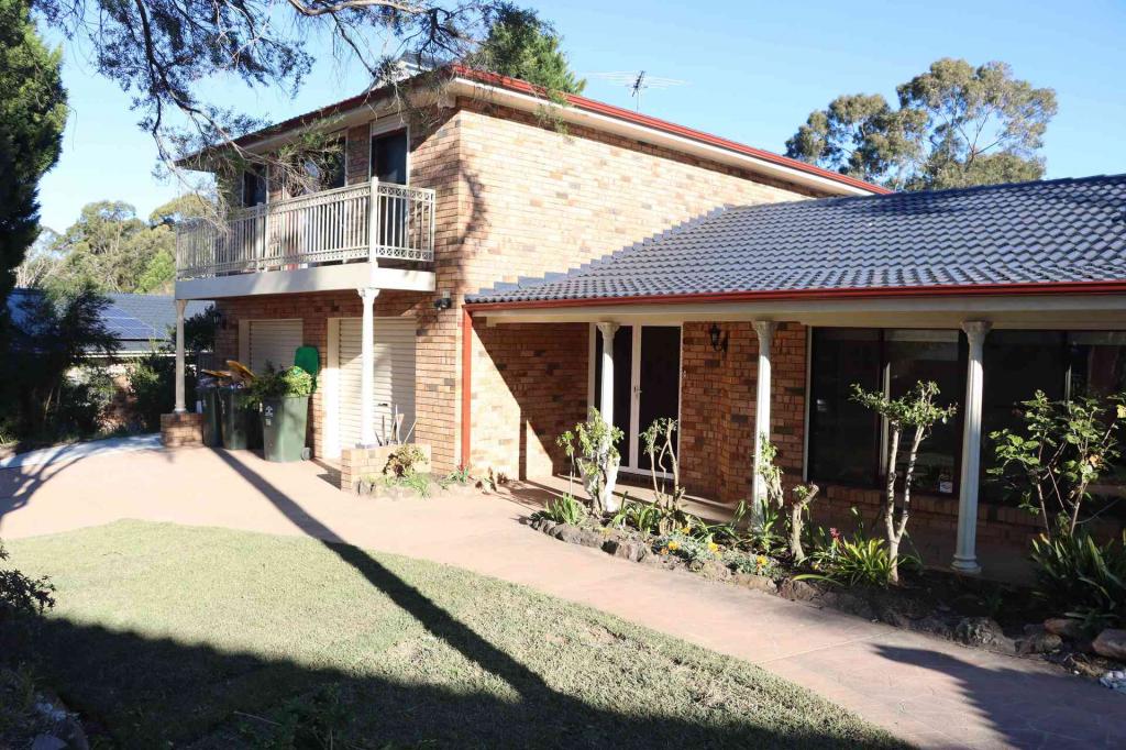 27 Walnut Gr, Cherrybrook, NSW 2126