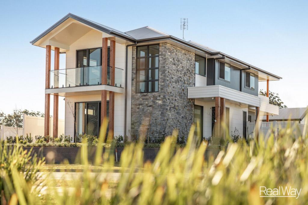 12 Alves Tce, Highfields, QLD 4352