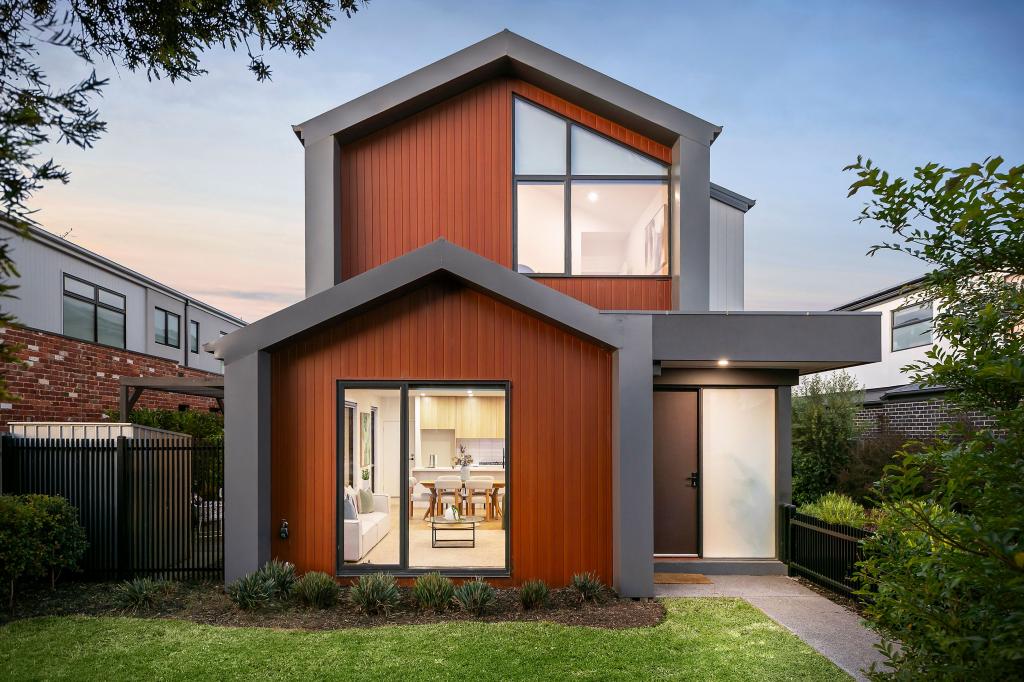 1/8 Riverside Ave, Avondale Heights, VIC 3034