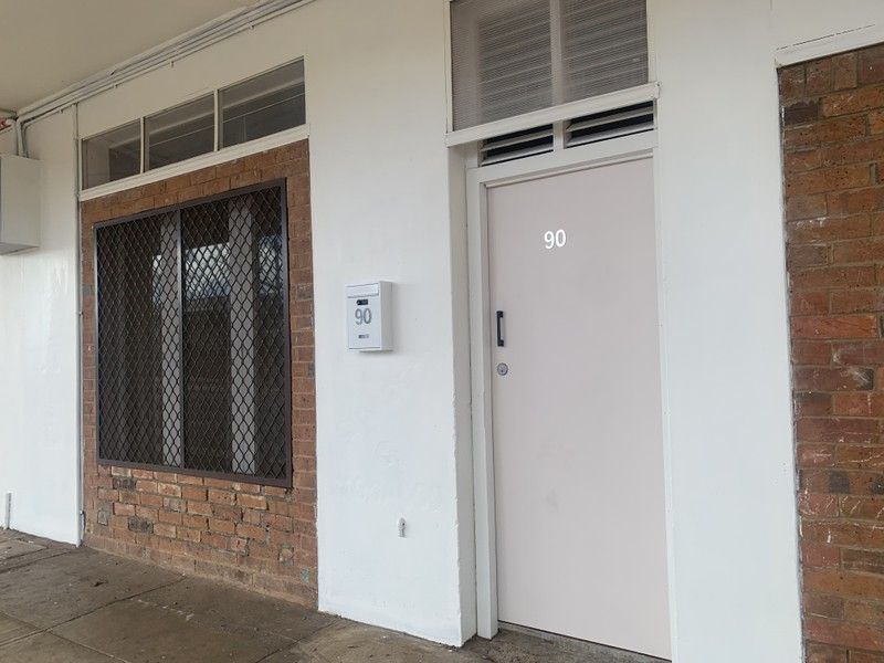 90 Arthur St, Wellington, NSW 2820