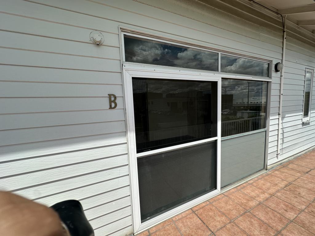 1b Clinton St, Coopers Plains, QLD 4108