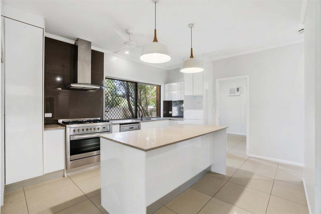 54 Racecourse Rd, Cooktown, QLD 4895