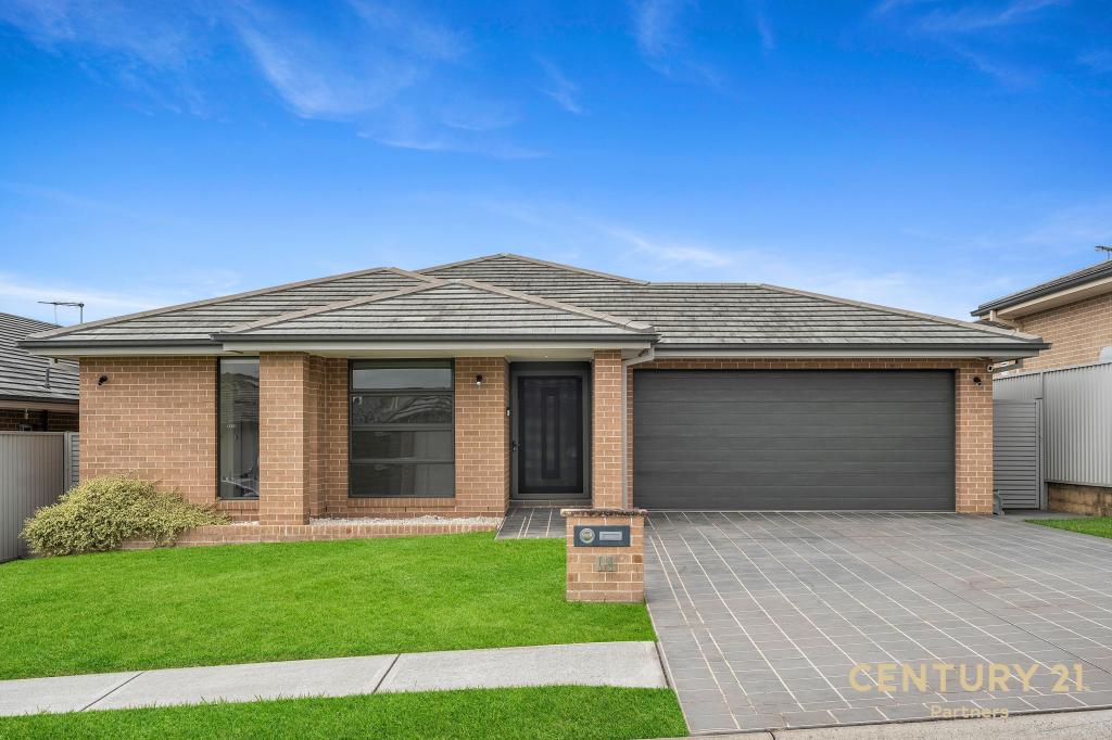 14 Petre Cl, Middleton Grange, NSW 2171