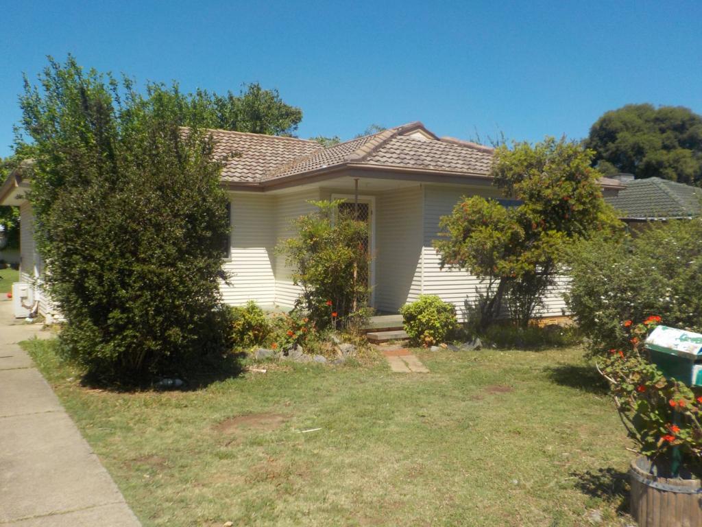 10 Green St, West Tamworth, NSW 2340