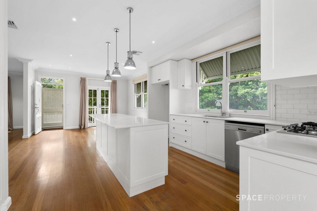 9 Charteris St, Paddington, QLD 4064