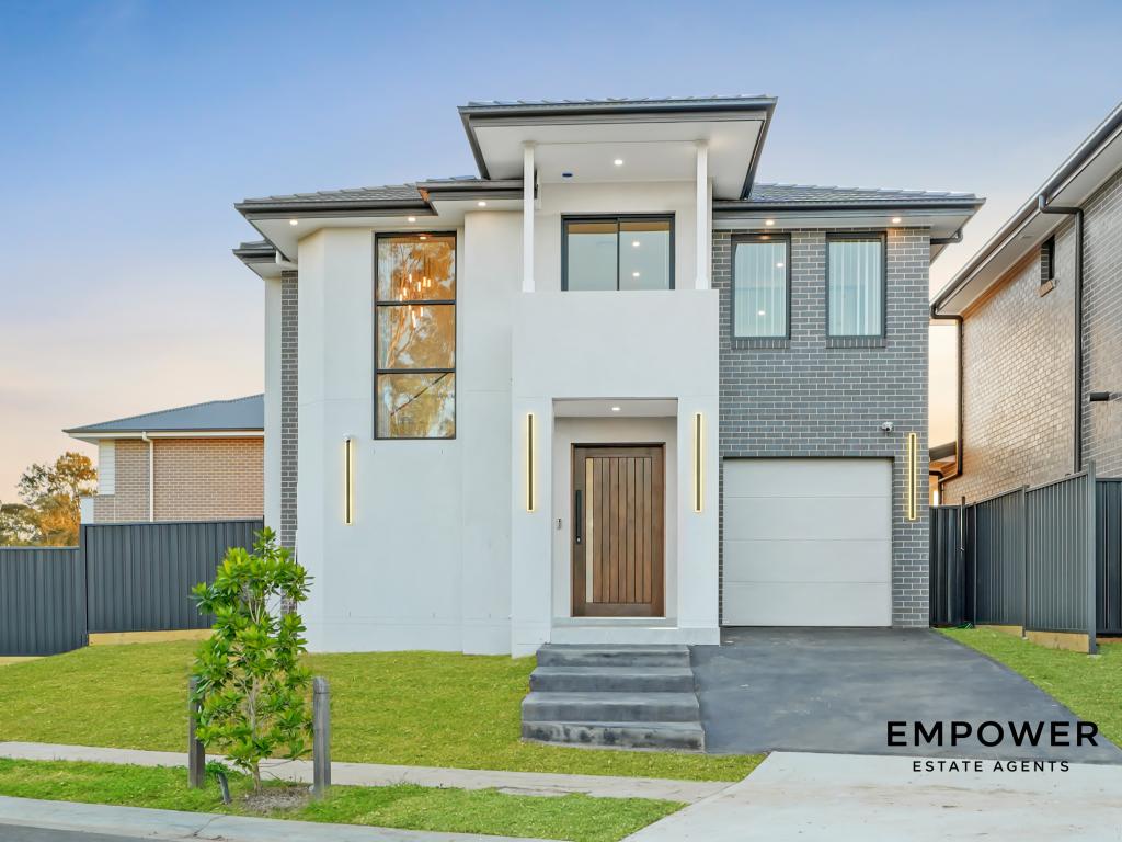 39b Abrahams St, Claymore, NSW 2559