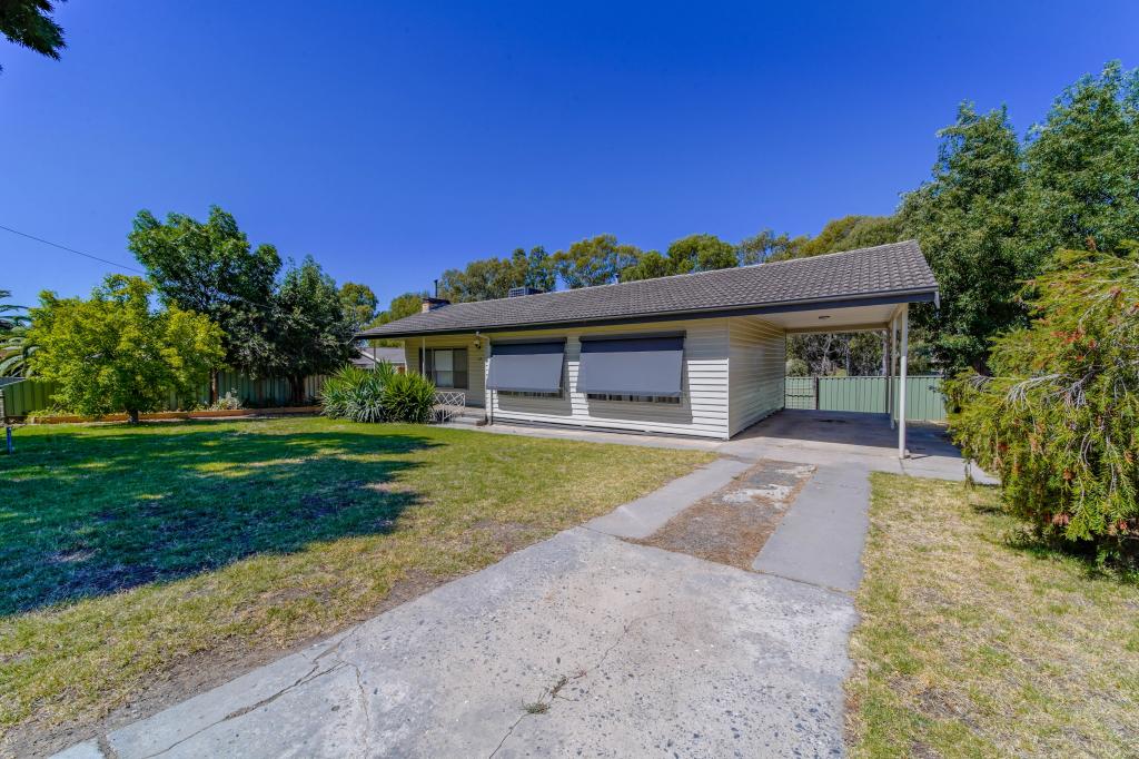 13 Spring Gully Rd, Quarry Hill, VIC 3550