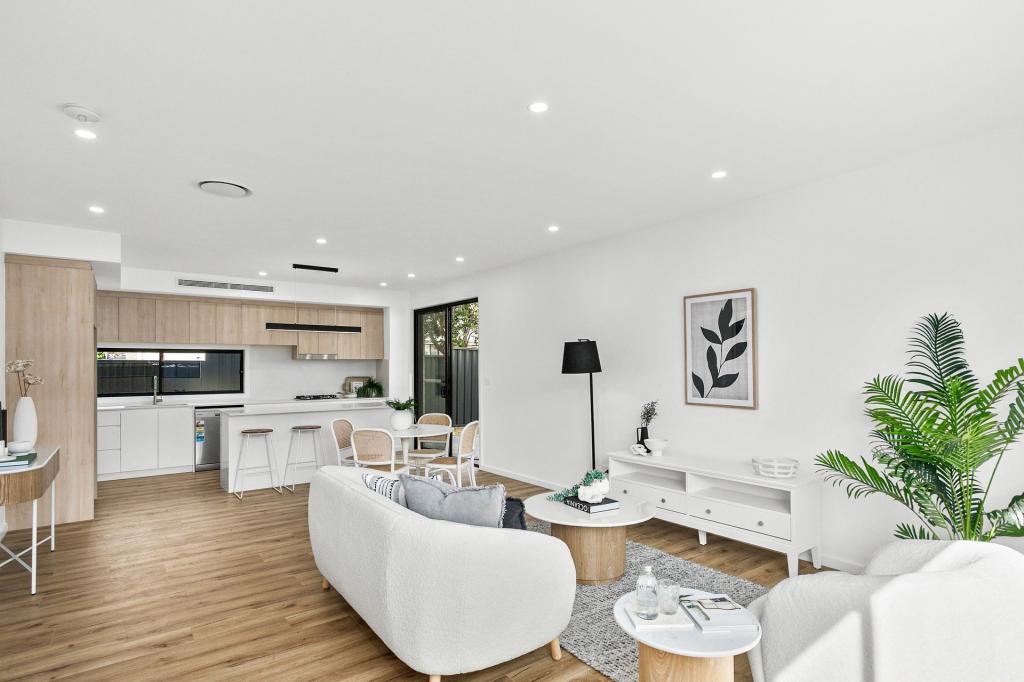2/71 Kingston St, Oak Flats, NSW 2529