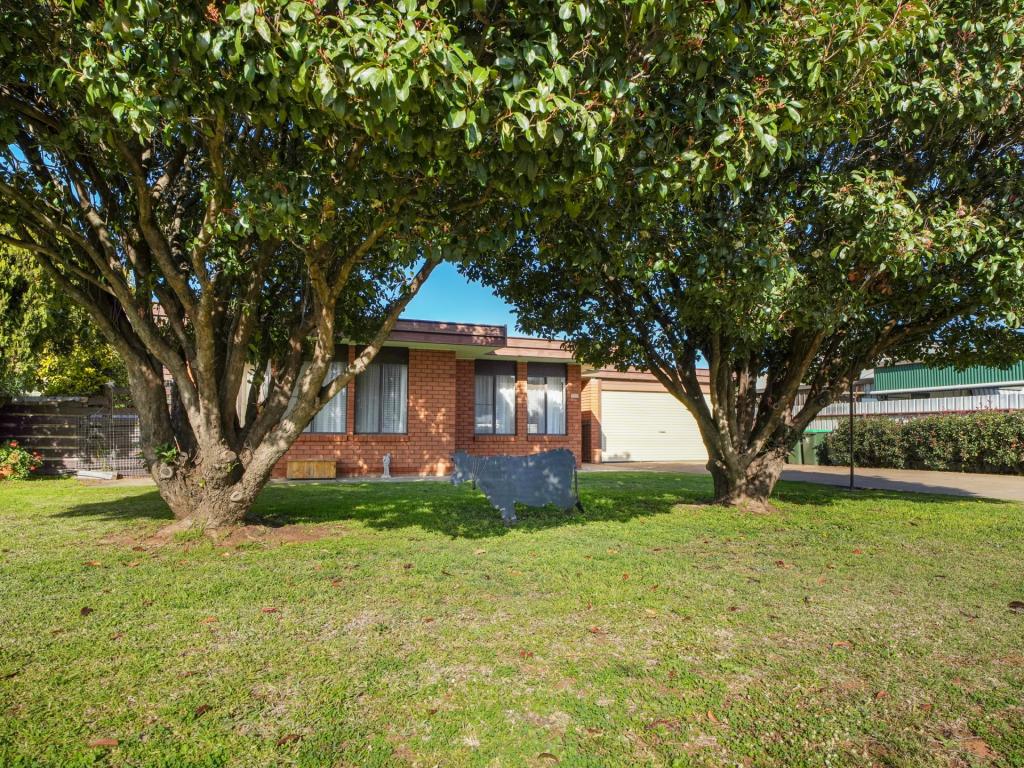 116 Cathundril St, Narromine, NSW 2821