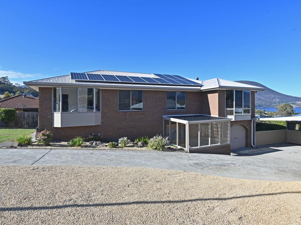 21 Clives Ave, Old Beach, TAS 7017