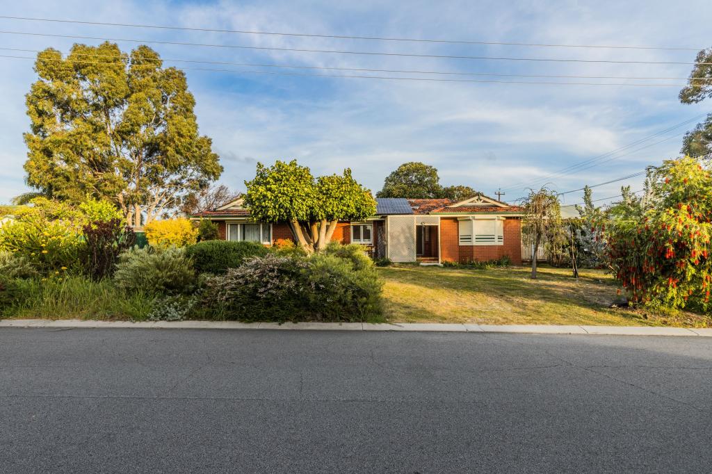 1 Olmar Pl, Kelmscott, WA 6111