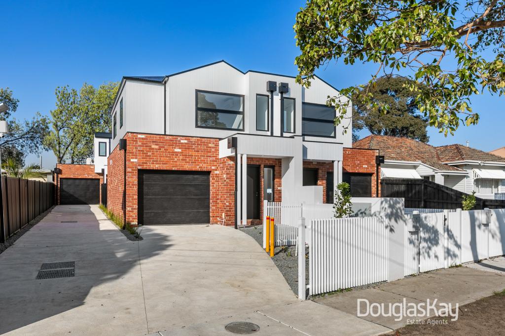 2/20 ALICE ST, SUNSHINE, VIC 3020