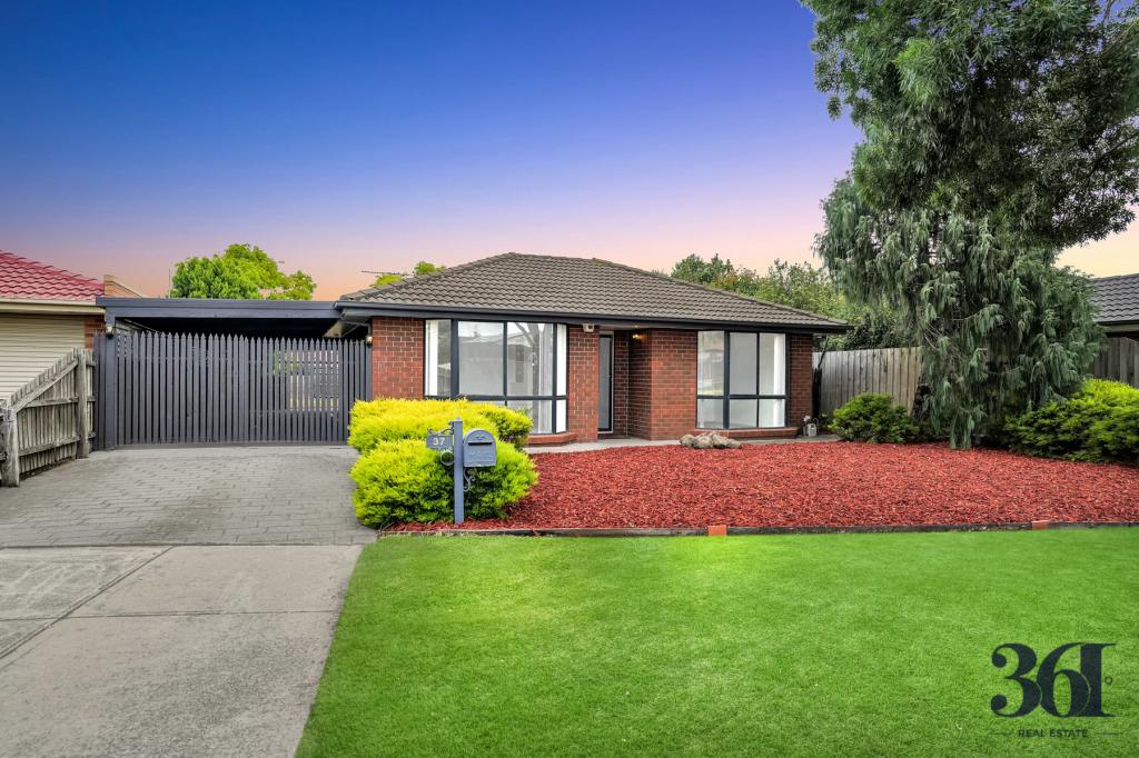 37 Casey Dr, Hoppers Crossing, VIC 3029