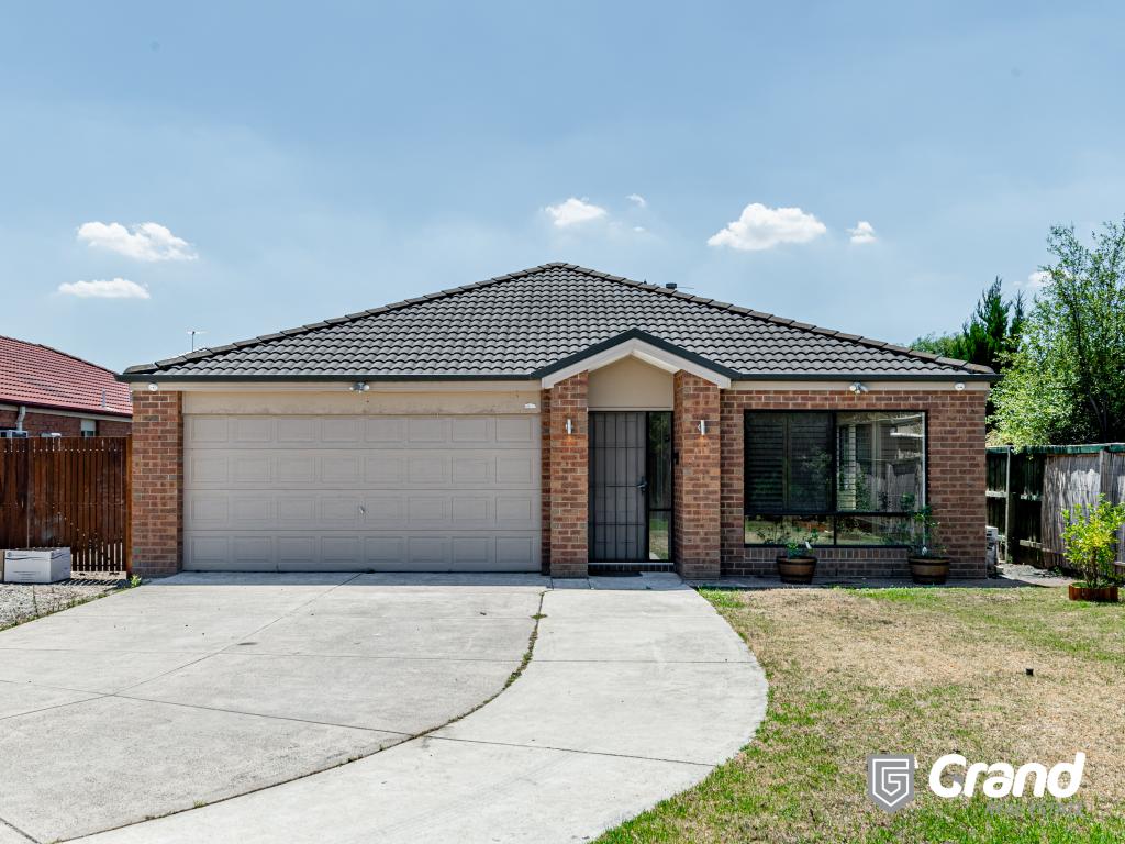 8 ROYAL CT, NARRE WARREN SOUTH, VIC 3805