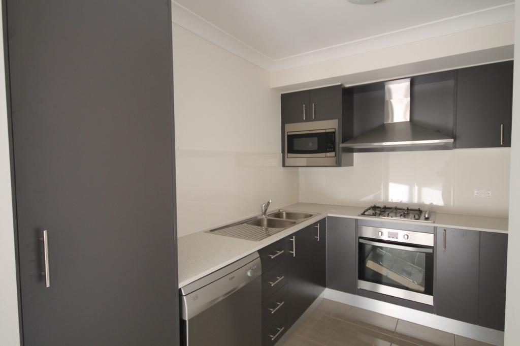 40a Thorpe Cct, Oran Park, NSW 2570