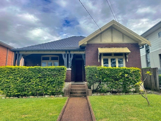 82 Mackenzie St, Concord West, NSW 2138