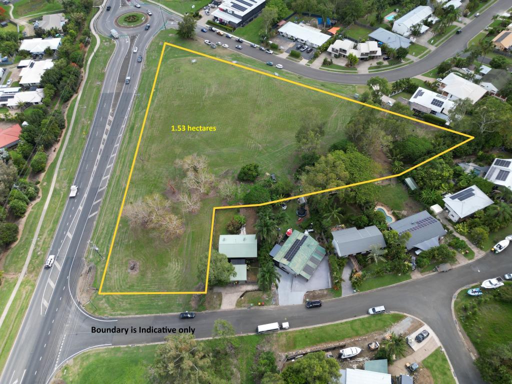 82 Shute Harbour Rd, Cannonvale, QLD 4802