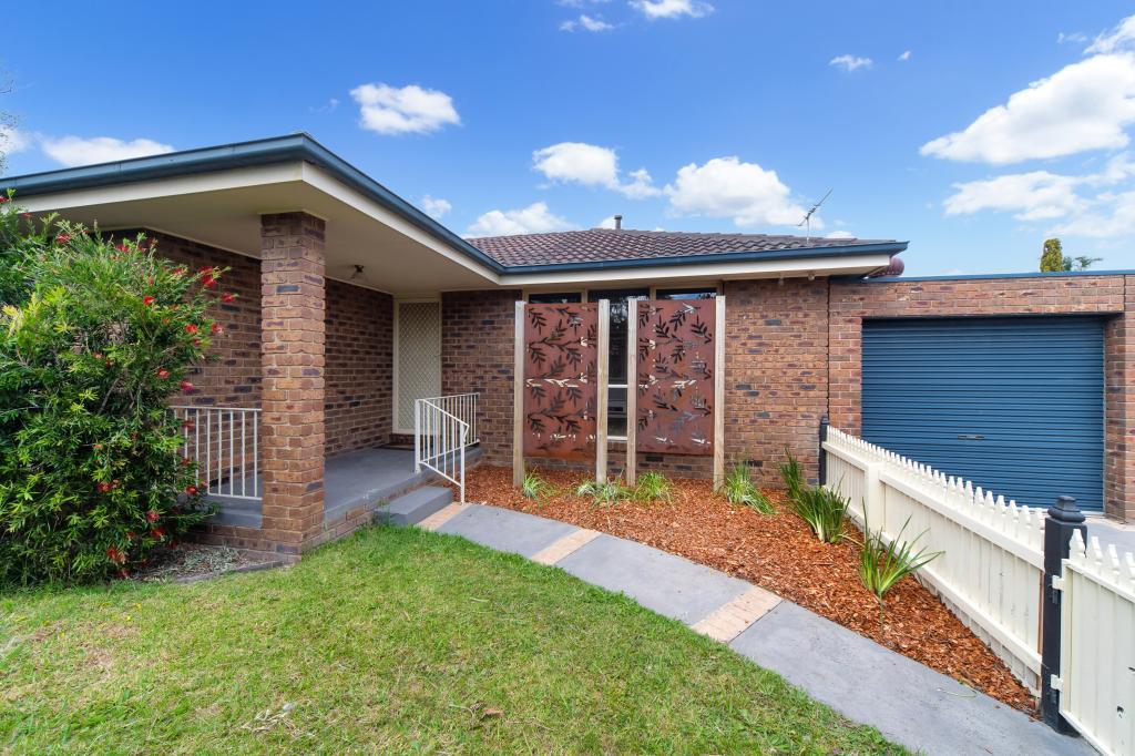 86 SOUTHGATEWAY, LANGWARRIN, VIC 3910