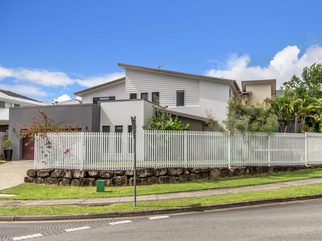 2/98 Observatory Dr, Reedy Creek, QLD 4227