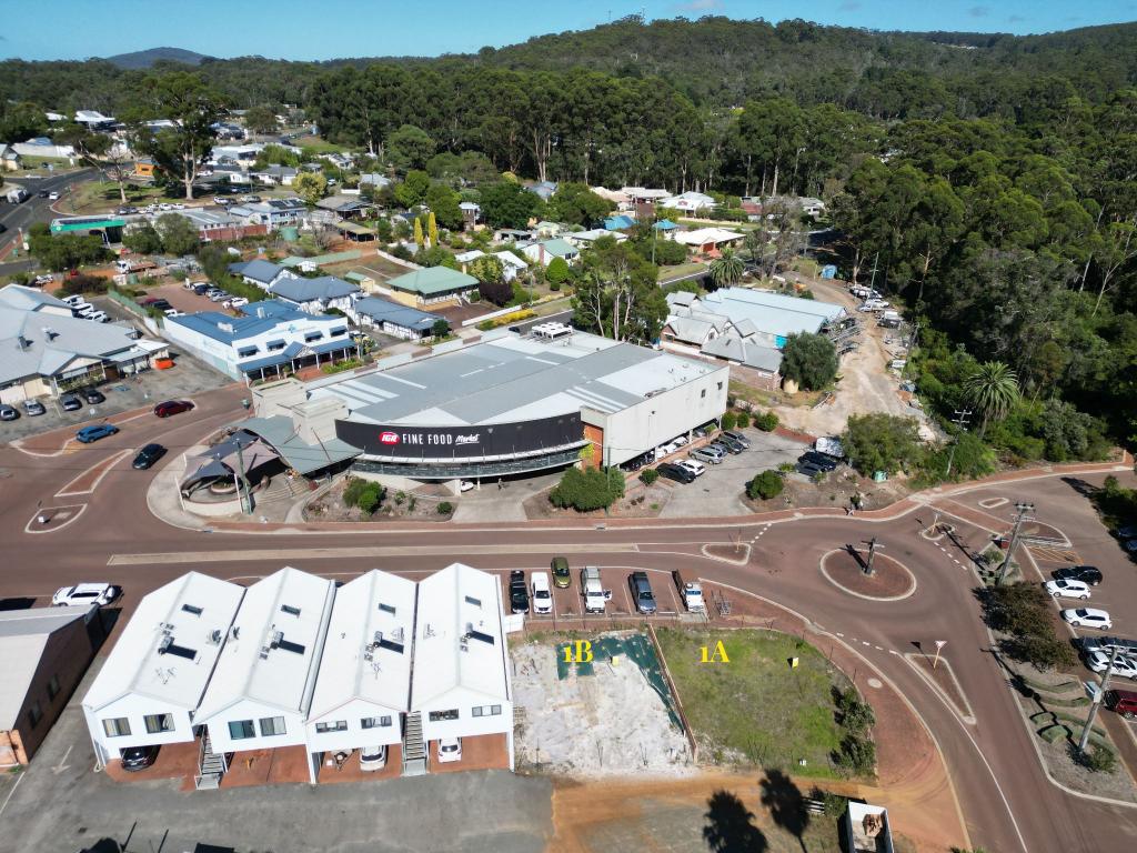 1a + 1b Strickland St, Denmark, WA 6333