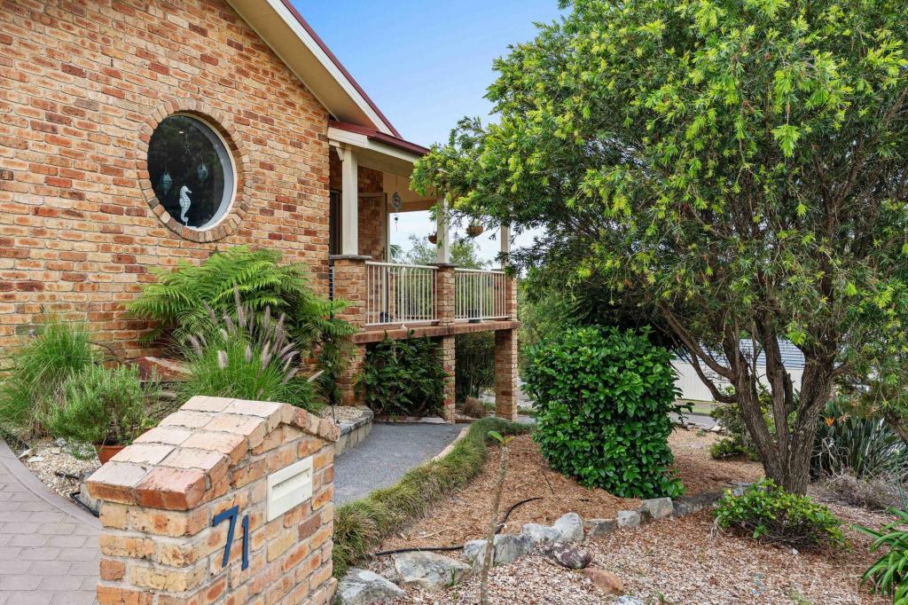71 Silky Oak Dr, Caves Beach, NSW 2281