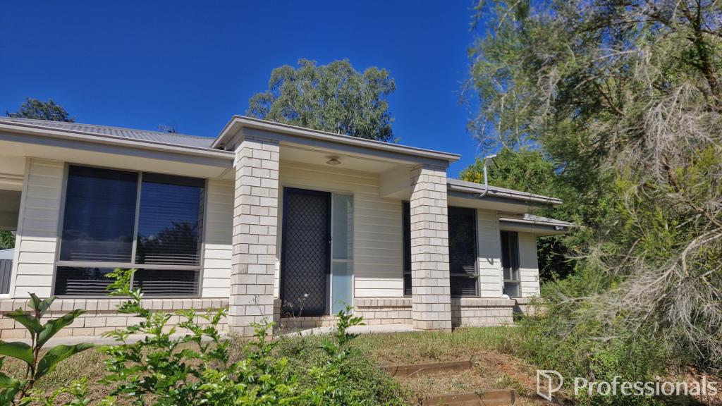 8 Crown Rd, Gympie, QLD 4570