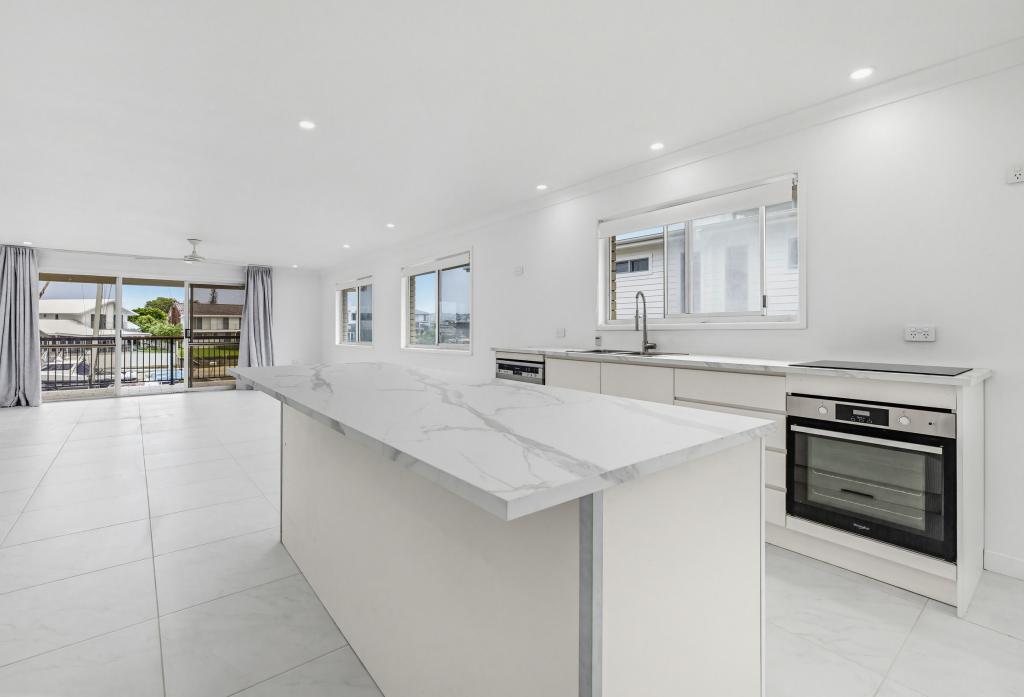 15 Kumbada Ct, Minyama, QLD 4575