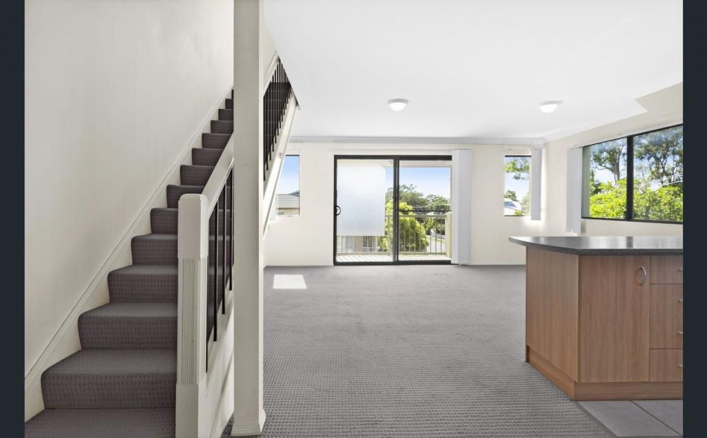 24/8 Whitby St, Southport, QLD 4215